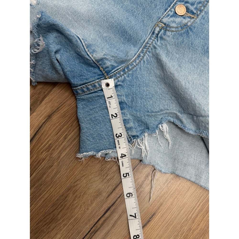 Universal Thread Vintage Midi Denim Shorts‎ Button Fly Distressed 6 - Picture 8 of 8